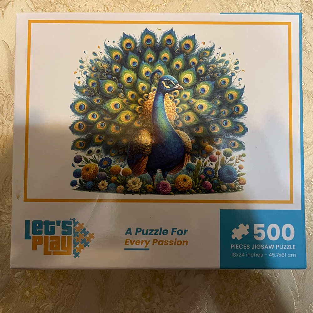 Vibrant Peacock Puzzle - 500 Pieces - New, Unopened